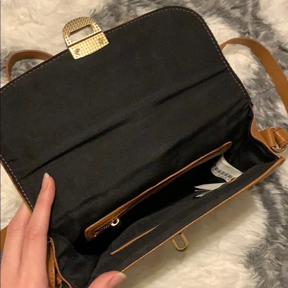 LIKE NEW: Brown Crossbody Bag - Picture 3 of 4